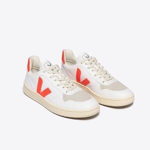 Veja V-10 CWL WHITE ORANGE FLUO